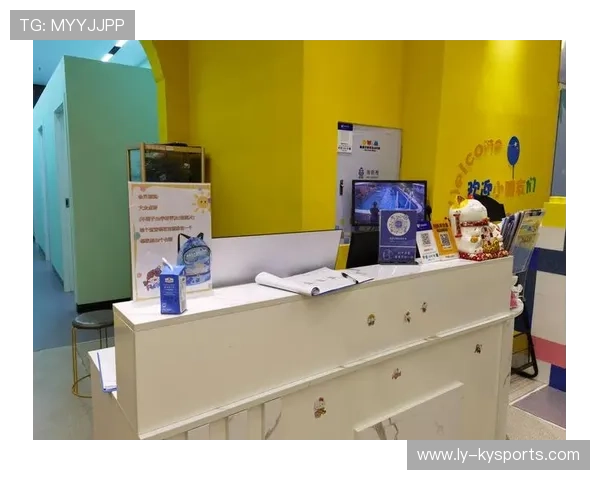 游泳馆加强青少年课程的教学质量与家长满意度监测,青少年游泳培训基地怎么收费 游泳馆加强青少年课程的教学质量与家长满意度监测,青少年游泳培训基地怎么收费